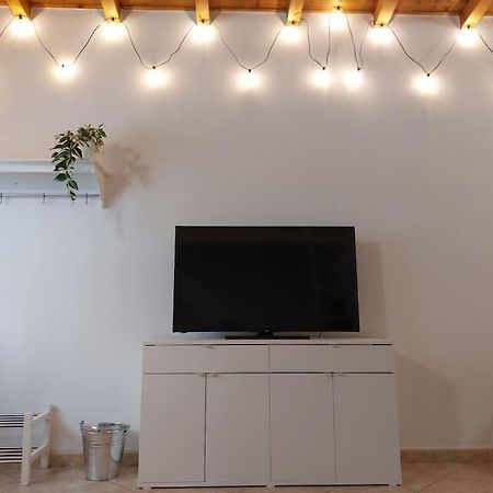 Smile Home! Graziosa Casa Con Parcheggio E Giardino Bovísio-Masciago Milanese المظهر الخارجي الصورة
